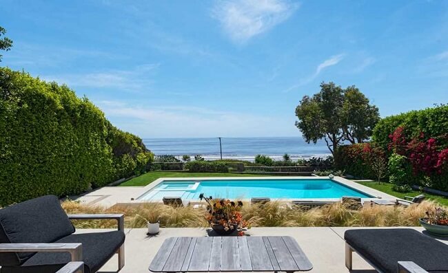 luxury home with view at Malibu beach